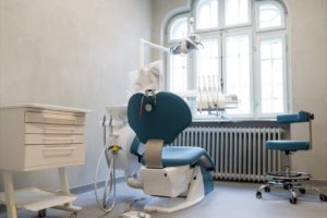 Dr. Melnic - Centru de Protetică Dentară și Implantologie